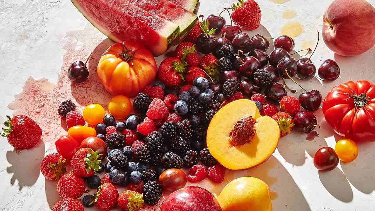 Quale frutta mangiare ad Agosto? Ecco la migliore